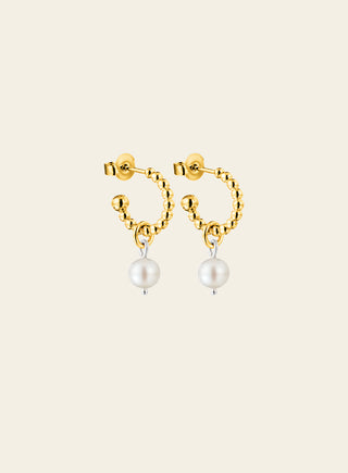 Helmi earrings with Akoya pearl, yellow gold plated silver
