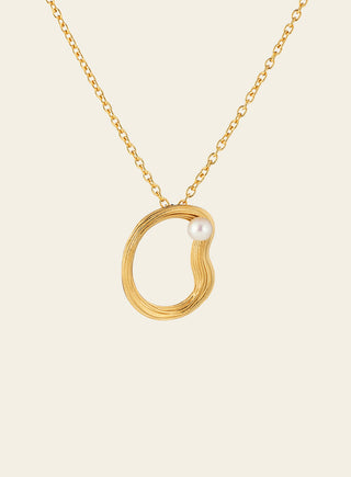 Uoma riipus iso, keltakullattua hopeaa