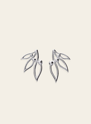 Pihla stud earrings