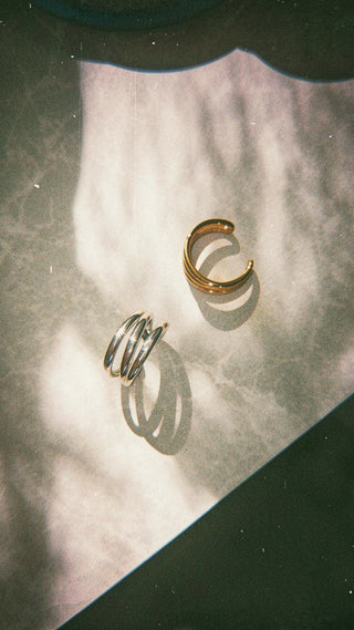 Lumoava Studio On repeat ring, yellow gold-plated bronze
